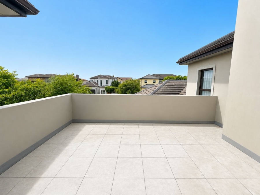 4 Bedroom Property for Sale in Big Bay Western Cape